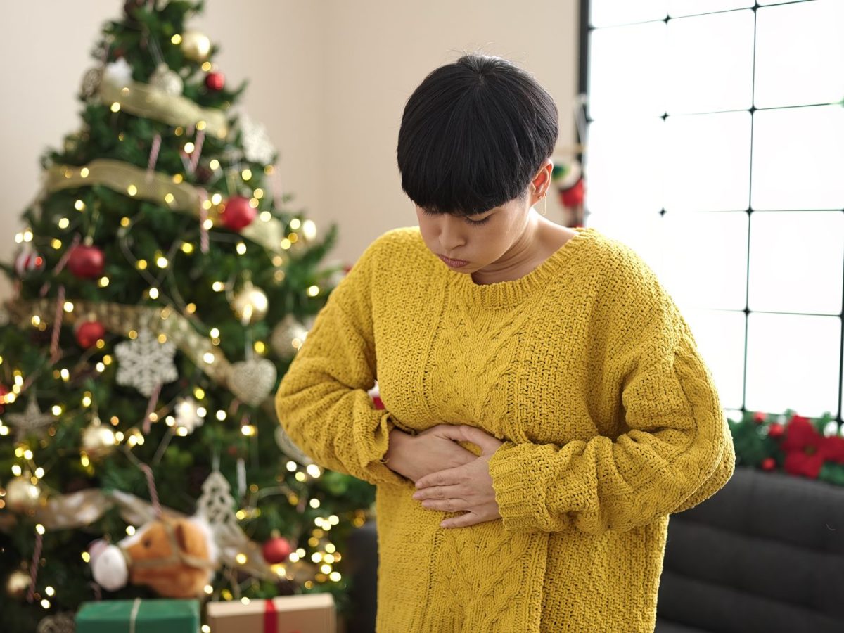 Frau Bauchschmerzen Weihnachten