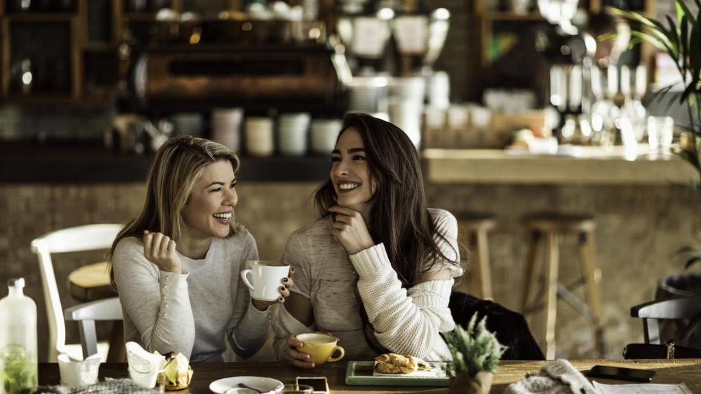 Frauen Restaurant Reden heimlich verliebt