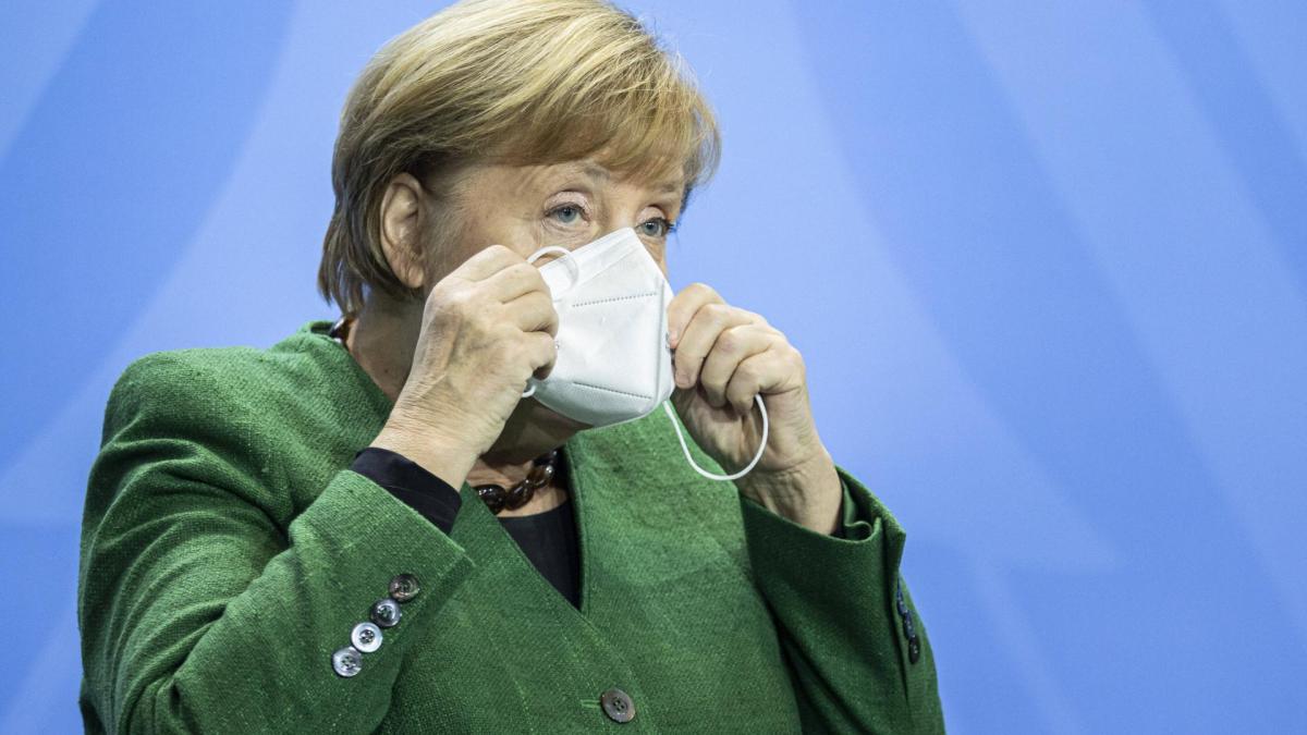 Angela Merkel, Bundeskanzlerin, politik maske maskenpflicht