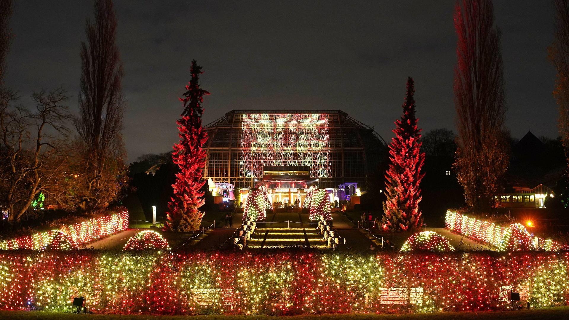 Lichterspektakel im Christmas Garden Berlin