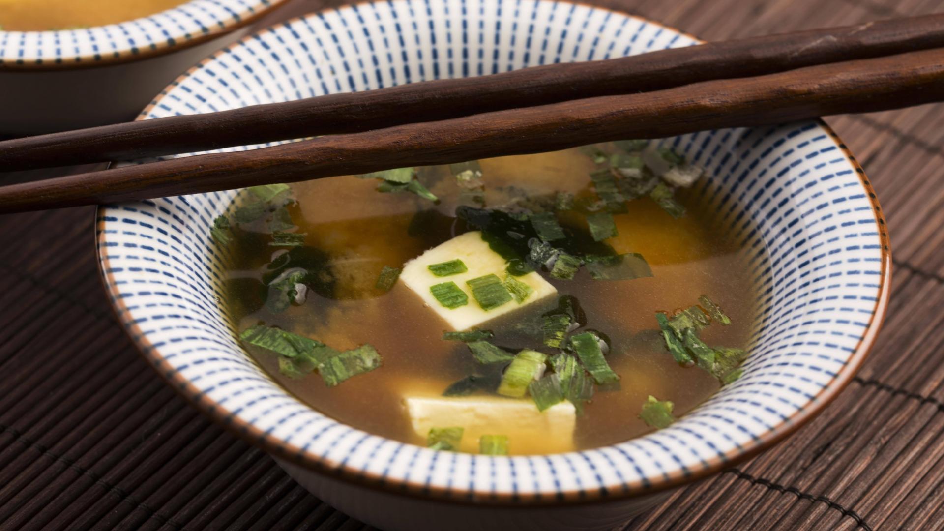 Misosuppe, japanische Küche, japanische Ernährung, japanisches Gericht, japanisches Lebensmittel