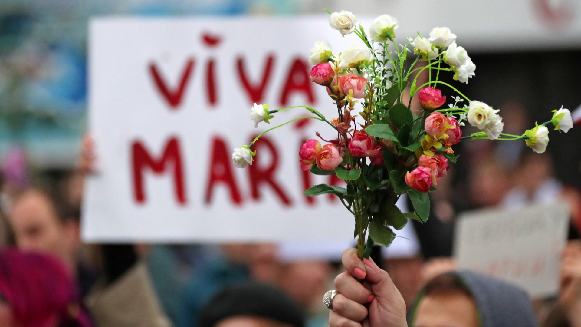 Maria Kolesnikowa, Belarus, Protest, Blumen