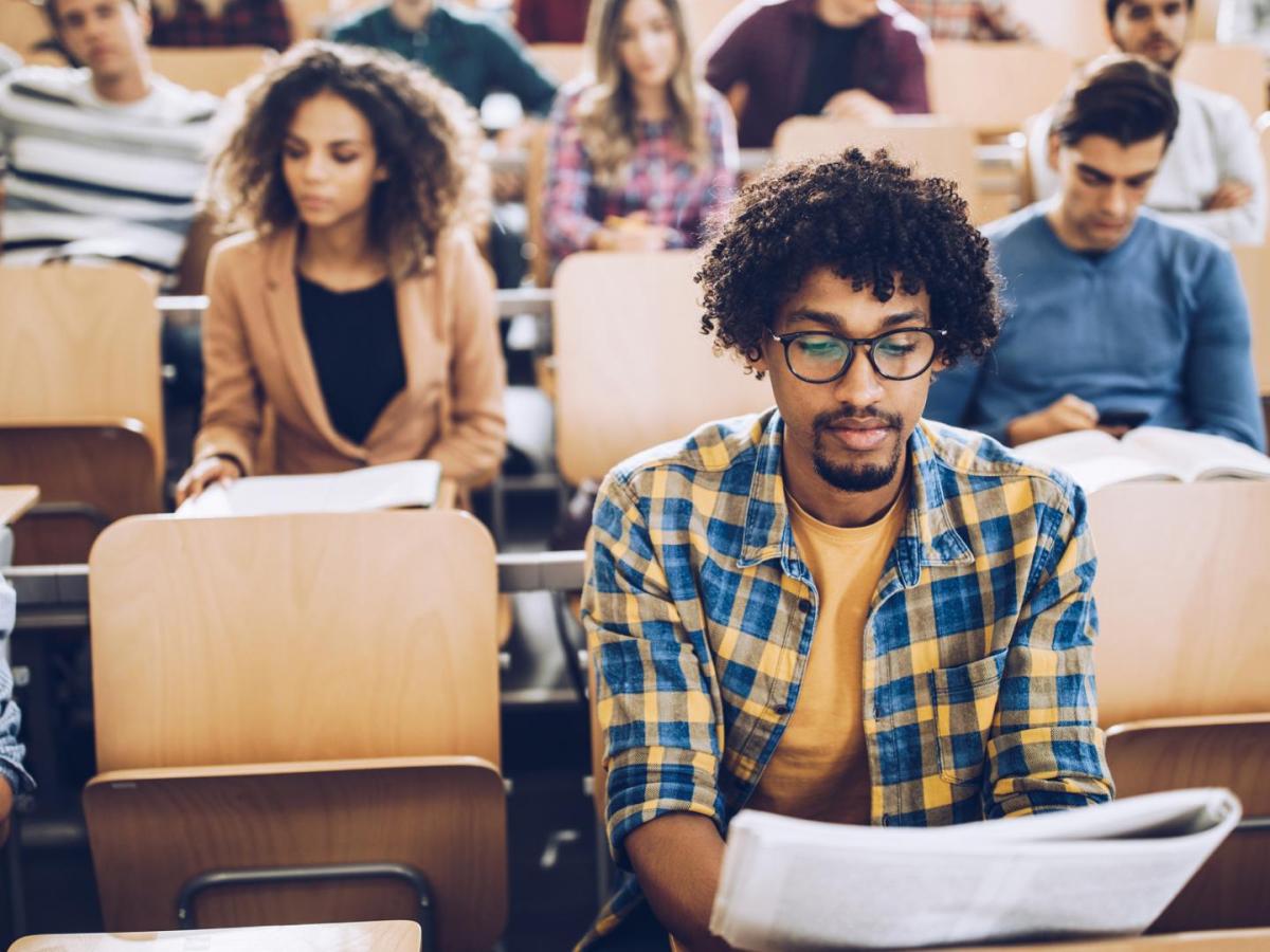 Studierende Hörsaal Uni Vorlesung, beliebteste Studiengänge Deutschlands