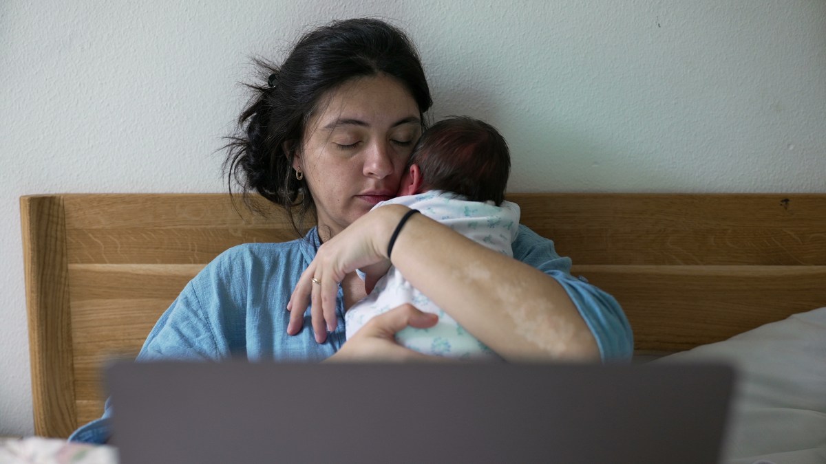 Das Leben als junge Mutter: Die schonungslose Wahrheit über die vermeintliche Selfcare.