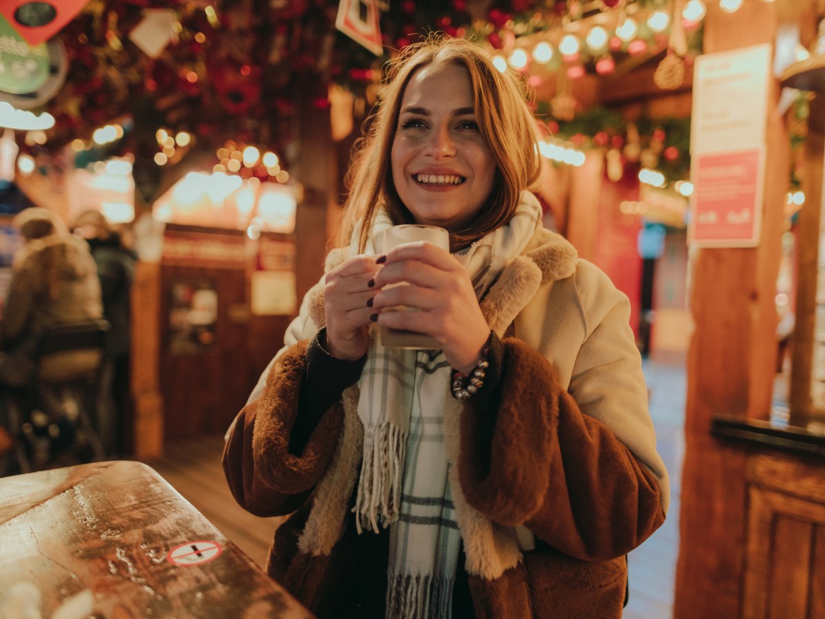 Frau Weihnachtsmarkt