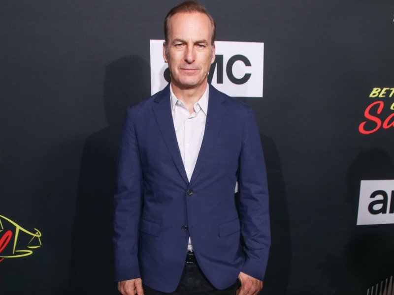 Bob Odenkirk wurde von seinen Kollegen am Set reanimiert.. © FlickDirect Inc/Shutterstock