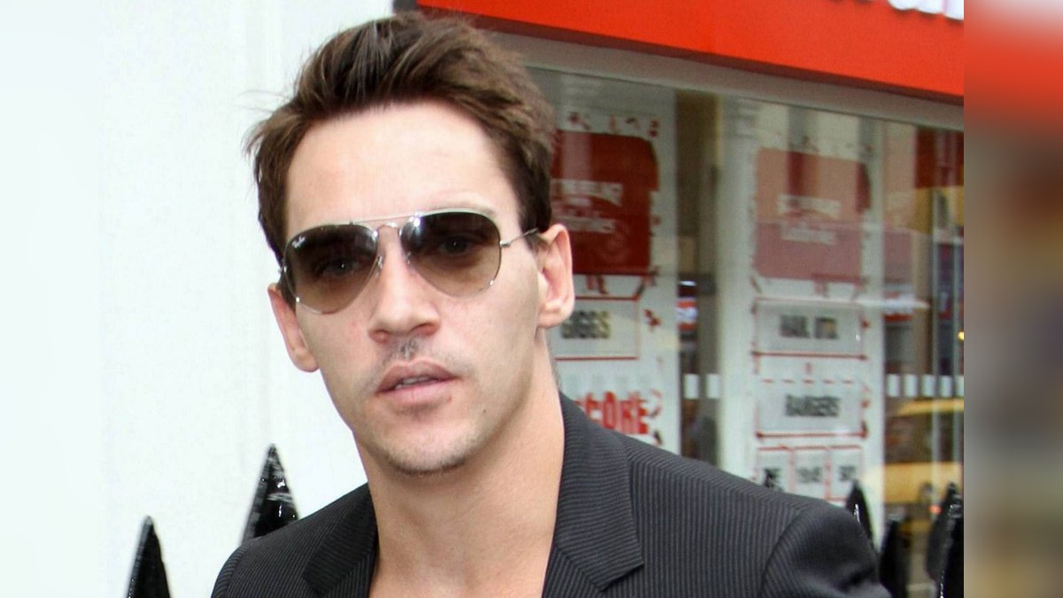 Jonathan Rhys Meyers kommt mit Bewährung davon.. © */ImageCollect