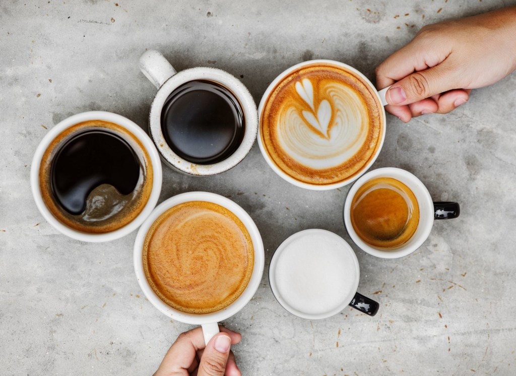 kaffee sorten hände spezialitäten