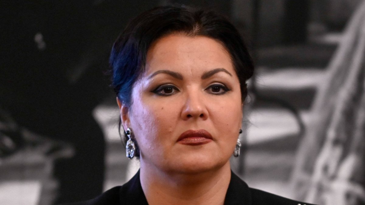 Die Bayerische Staatsoper annulliert das Engagement von Anna Netrebko.. © imago images/Independent Photo Agency Int.