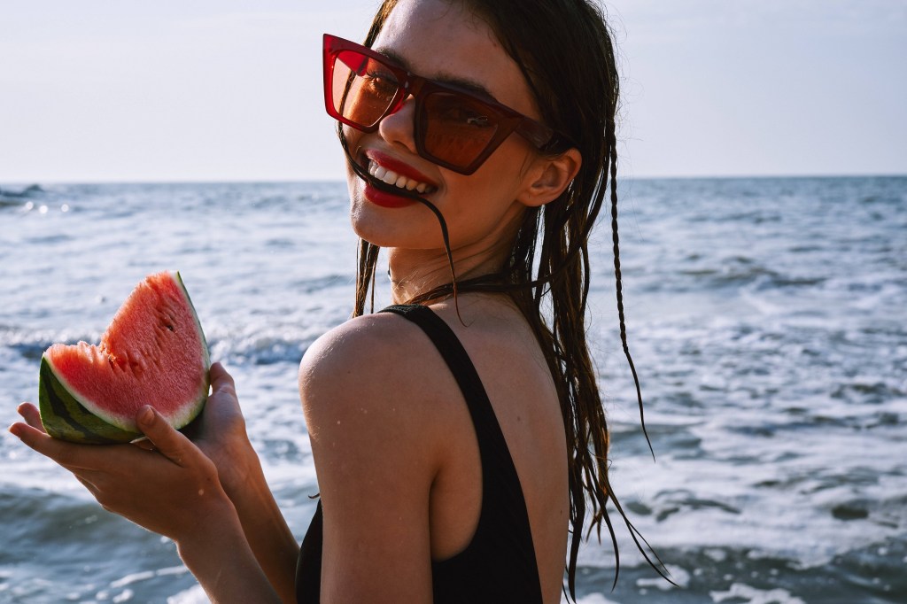 Frau Wassermelone Meer