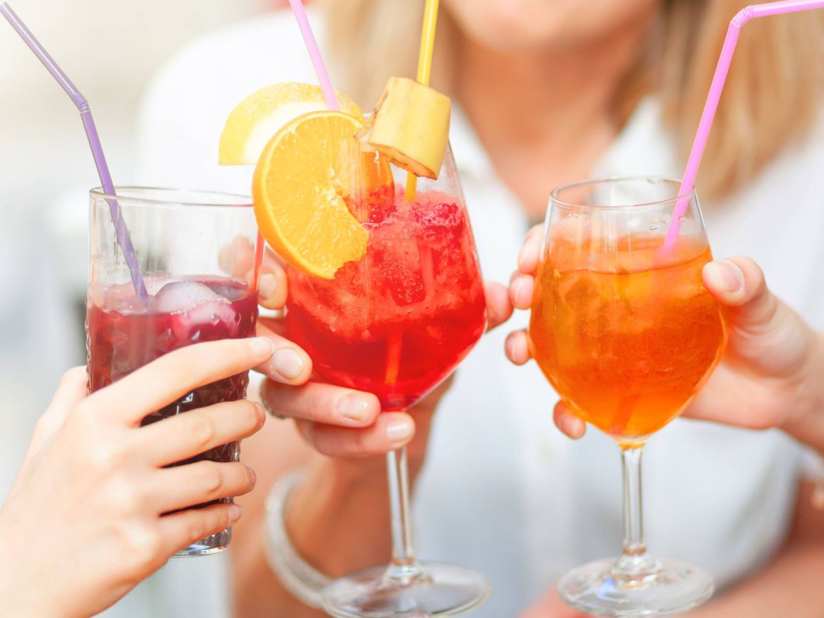 Spritz Cocktail: Es muss nicht immer Aperol Sprritz sein