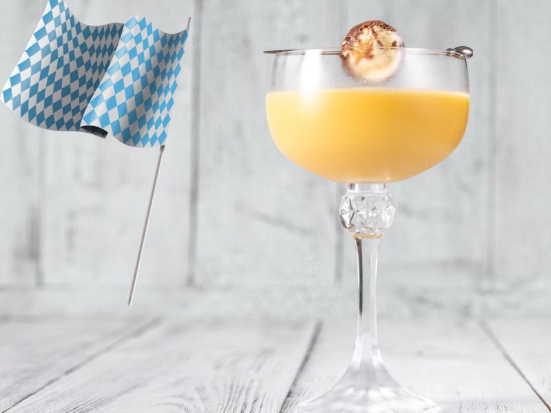 Oktoberfest Cocktail: Eierlikör Drinks