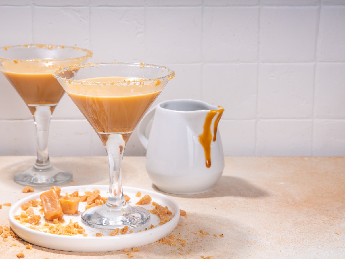 Frozen Salted Caramel Martini: Eiskalter Cocktail für die Sinne