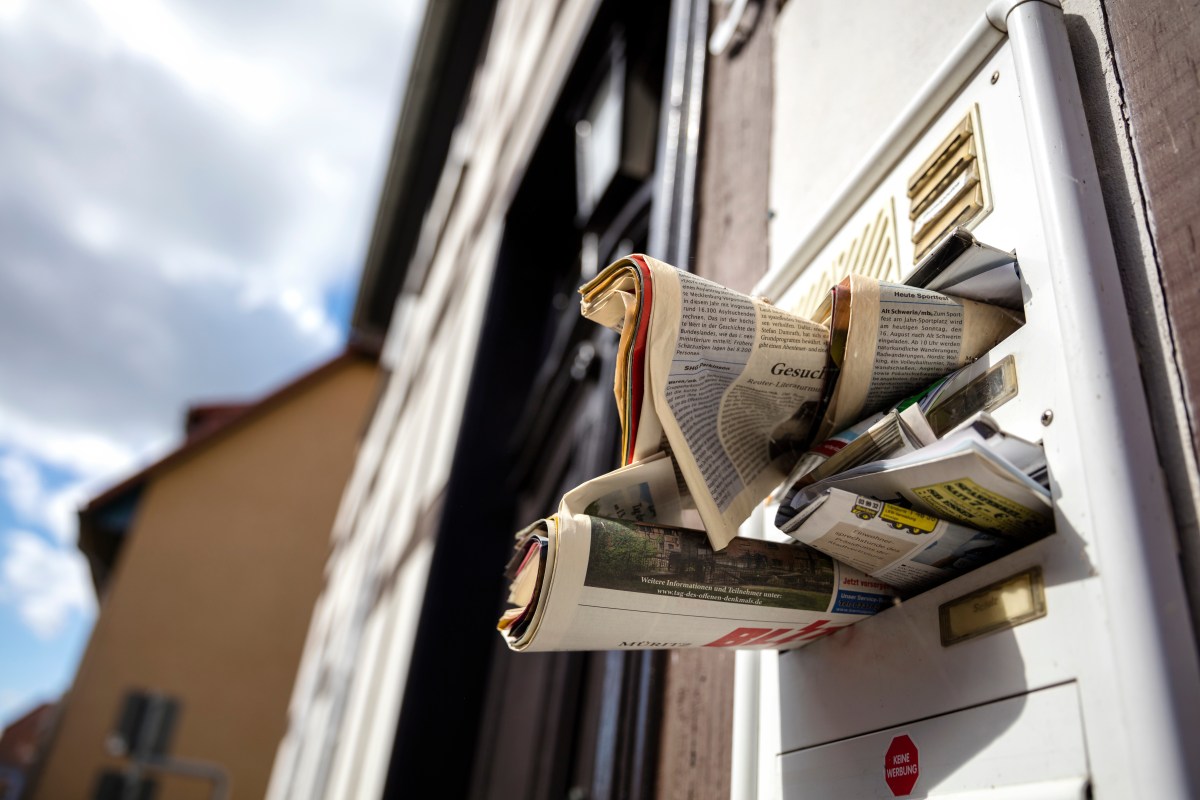 Wie nervig: Dein Briefkasten ist randvoll mit Werbung? Diesen Trick kennt kaum jemand, er verhindert aber die Zustellung von Werbebriefen, und zwar erfolgreich.