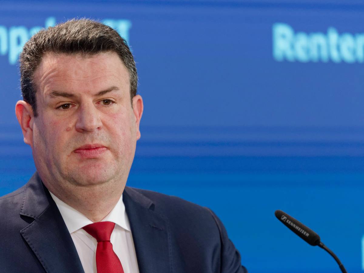 Bundesarbeitsminister Hubertus Heil bei einer Pressekonferenz.