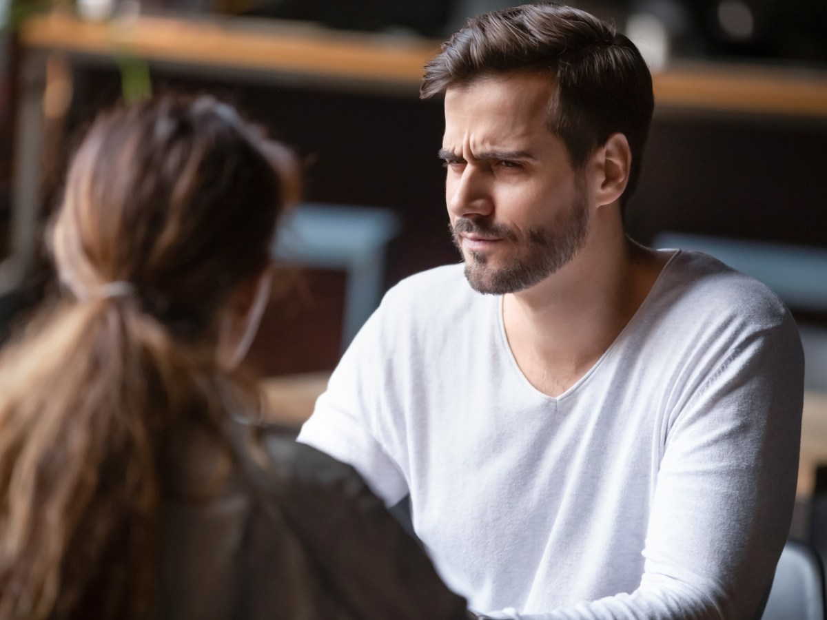 Was macht jemanden beim Daten unattraktiv? Genau das hat eine neue Studie untersucht.