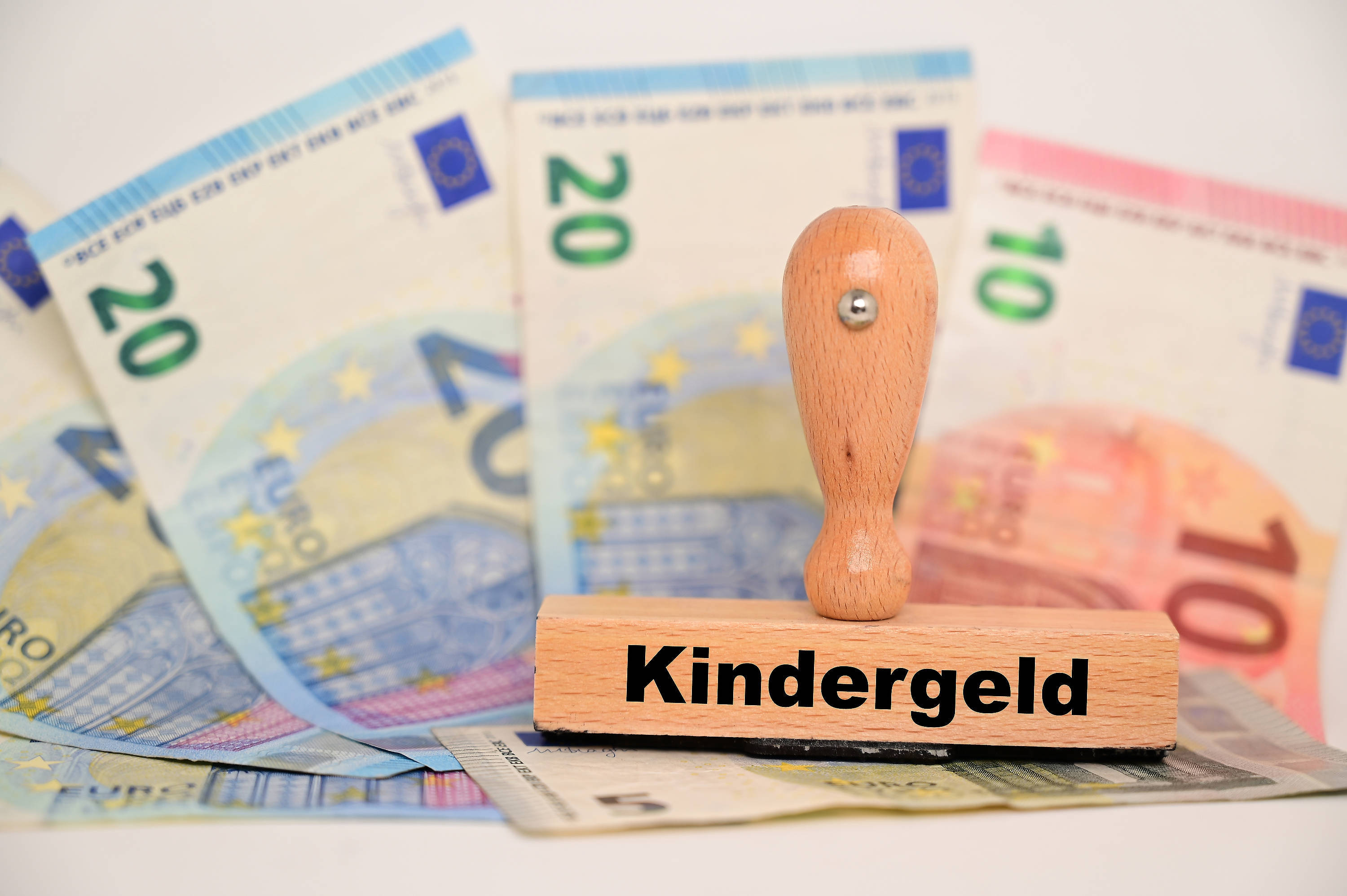 Kindergeld: Lindner Kündigt Erhöhung Für 2025 An - Wmn