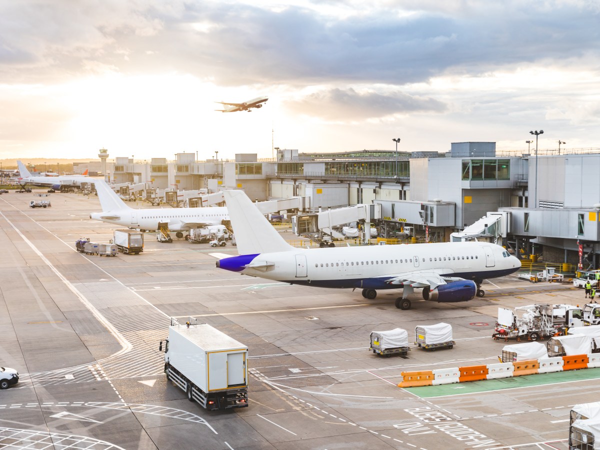 Passagiere mussten in einem Flugzeug bei Ã¼ber 50 Grad ausharren.