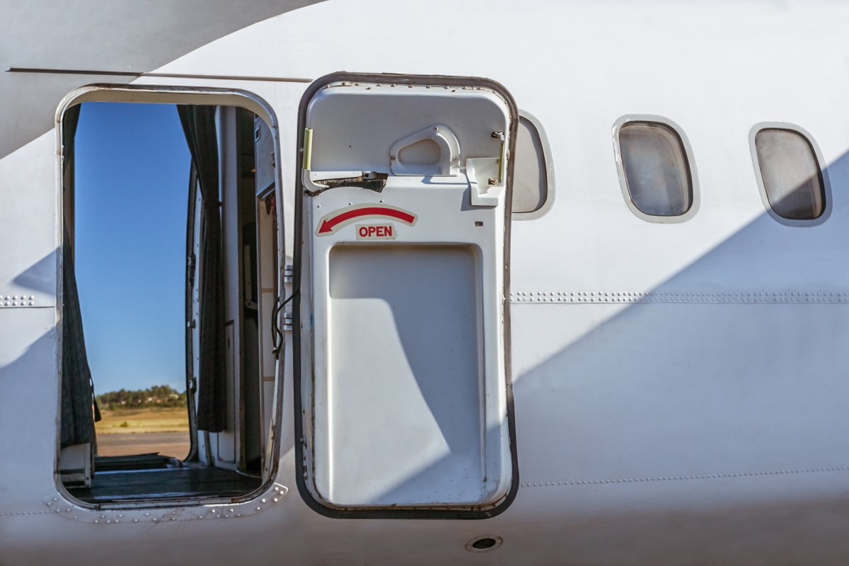 Jedes Flugzeug hat geheime Räume für die Crew.