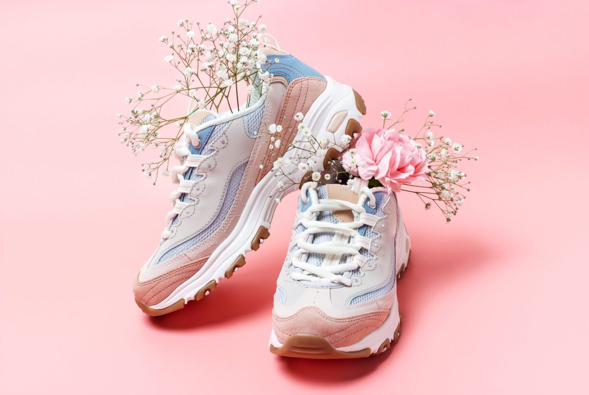 Sneaker mit Blumen