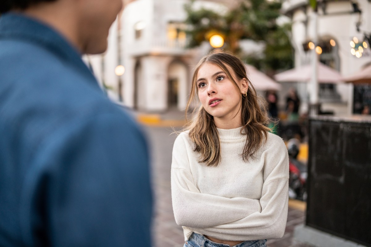 Eifersucht beim Dating: Studie belegt, dass besonders Gen Z damit zu kämpfen hat.