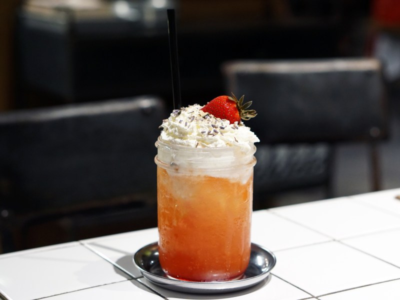 ice cream float mit Aperol