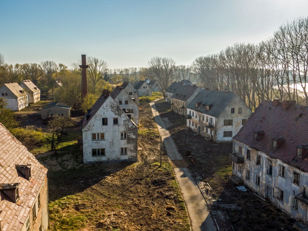 Die Insel und deren Bewohner:innen hatten schwere Zeiten.