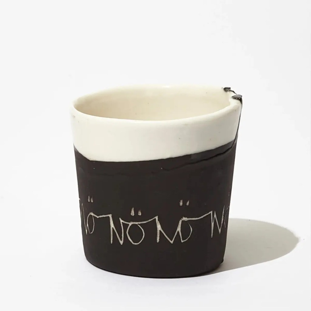 Keramik-Tasse von Julia Kaiser.