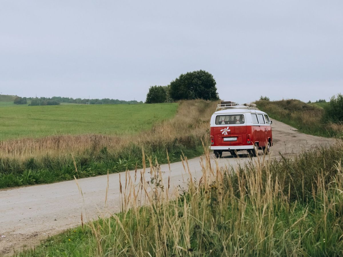 Vanlife: Die Vor- und Nachteile des Vanlife.