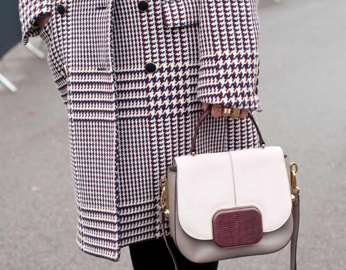 Handtaschen: Nachhaltige Mode aus Secondshops brauchen auch Liebe!