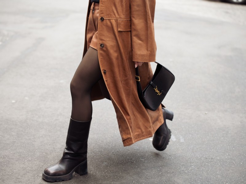 Sophia Geiss in Outfit auf StraÃŸe