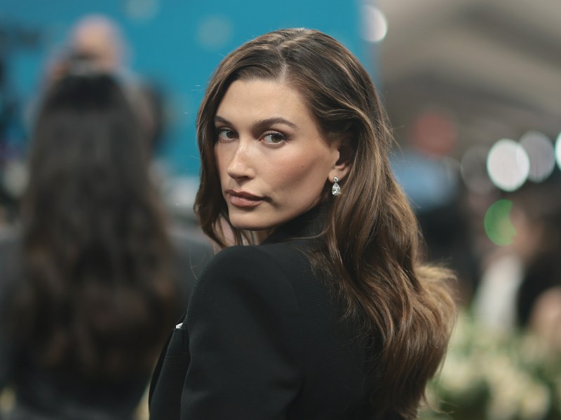 Hailey Bieber