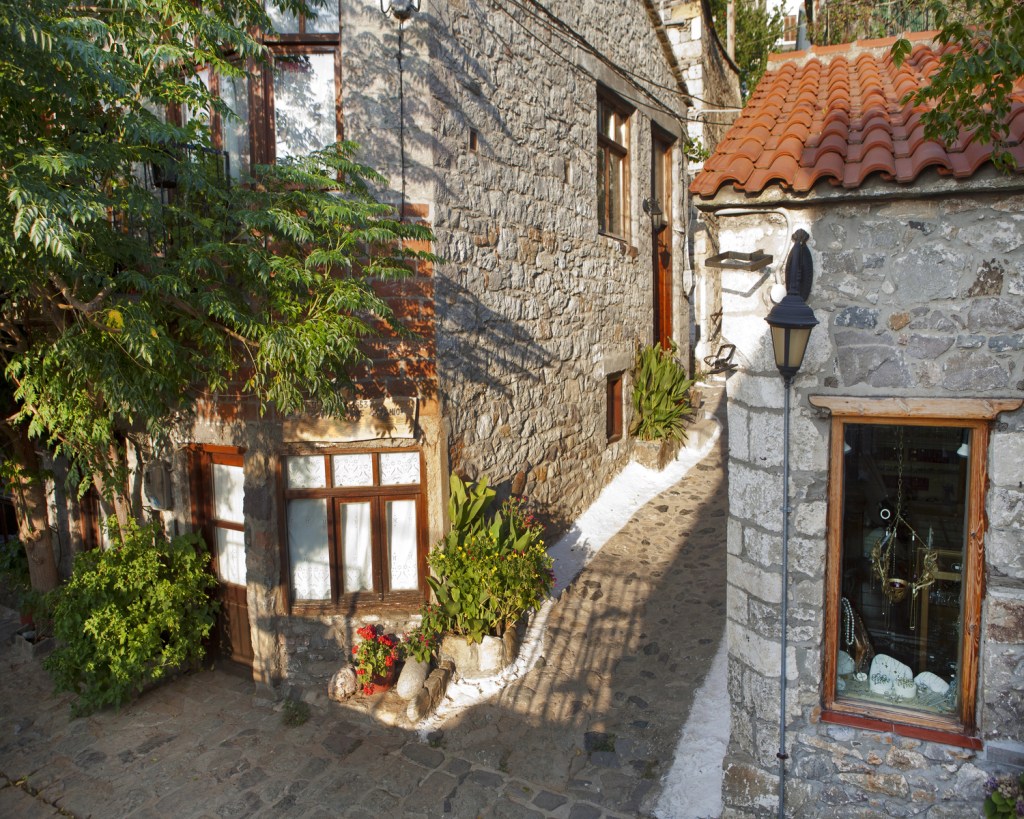 Die Architektur der Insel verbindet Ästhetik und Funktionalität, so dass alle Häuser vollkommen hell sind.