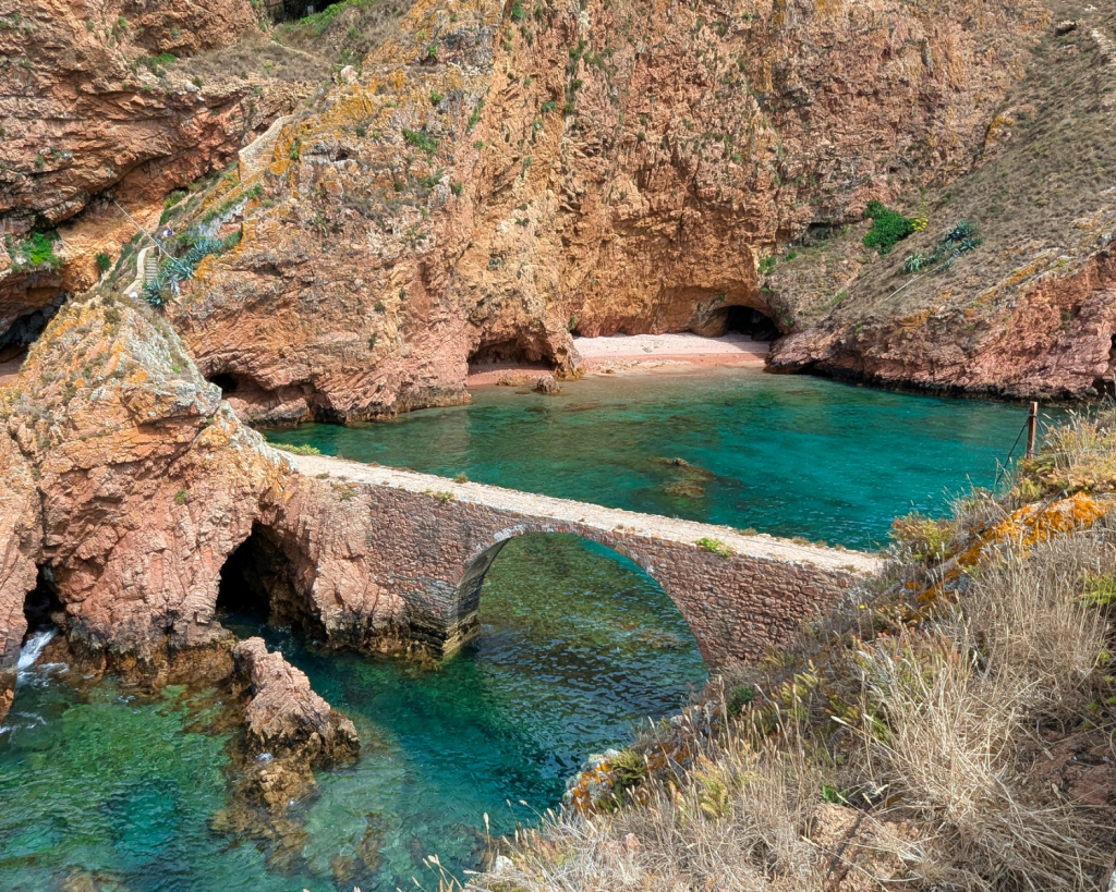 Die Festung auf der Insel Berlenga wurde 1651 auf Anordnung von Dom João IV. begonnen und 1656 fertig gestellt.
