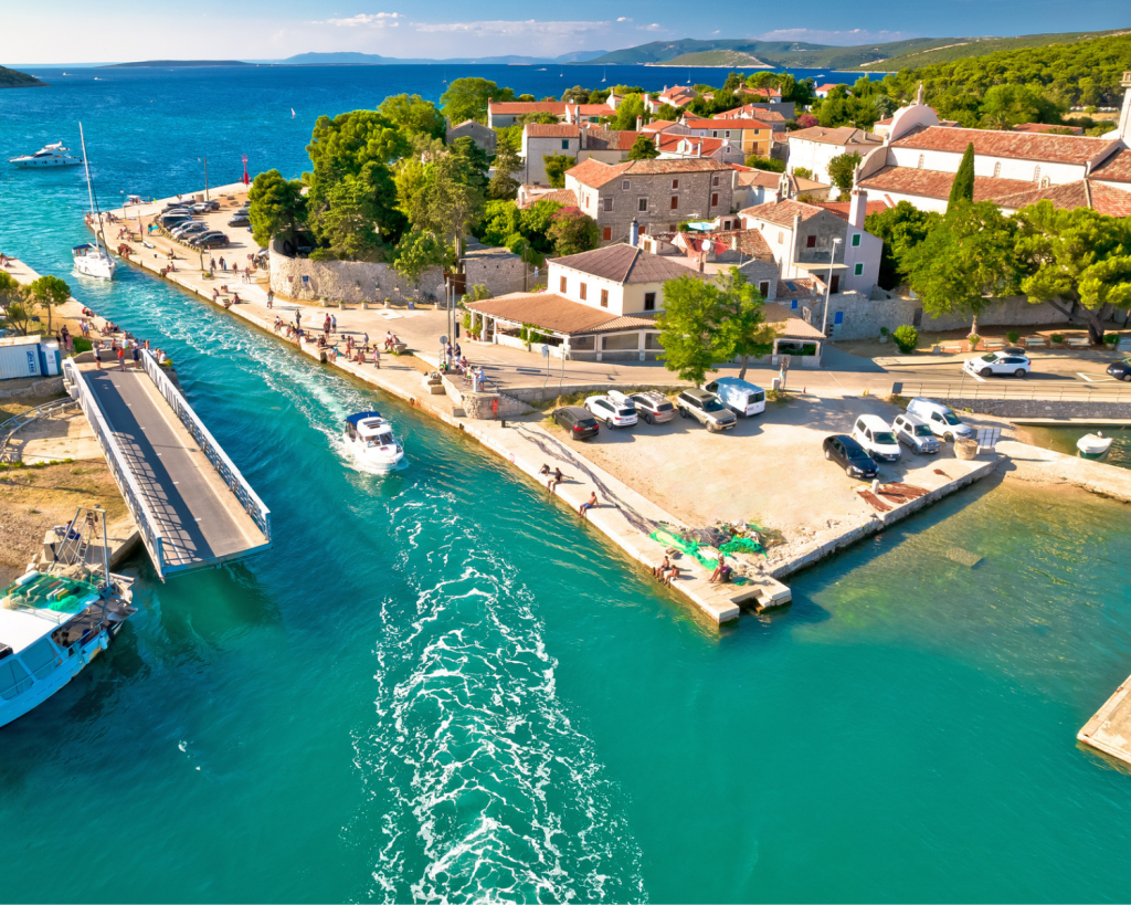 Die Insel Cres und die gleich große Nachbarinsel Krk sind die größten Inseln im Adriatischen Meer.